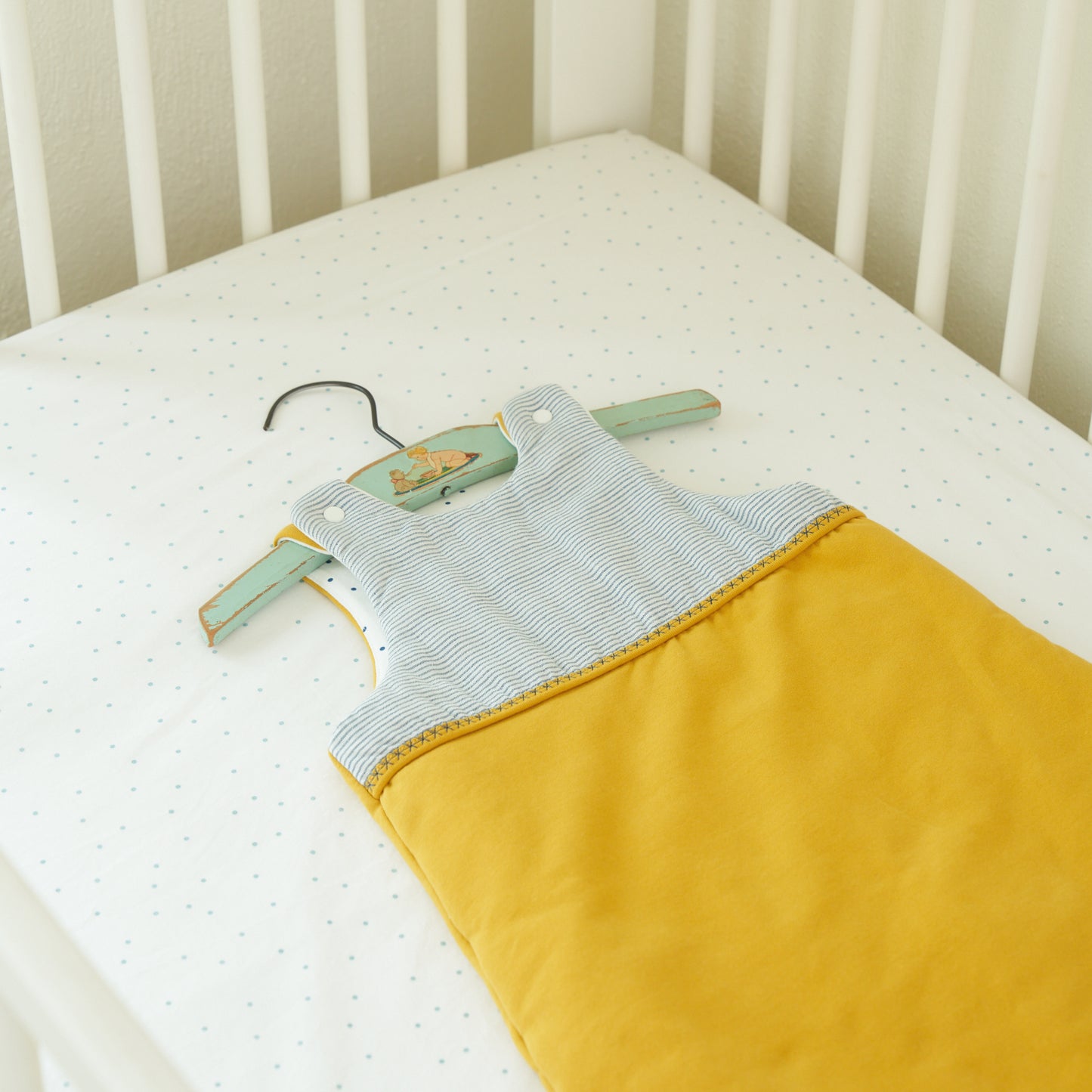 Crib Sheet- Dots